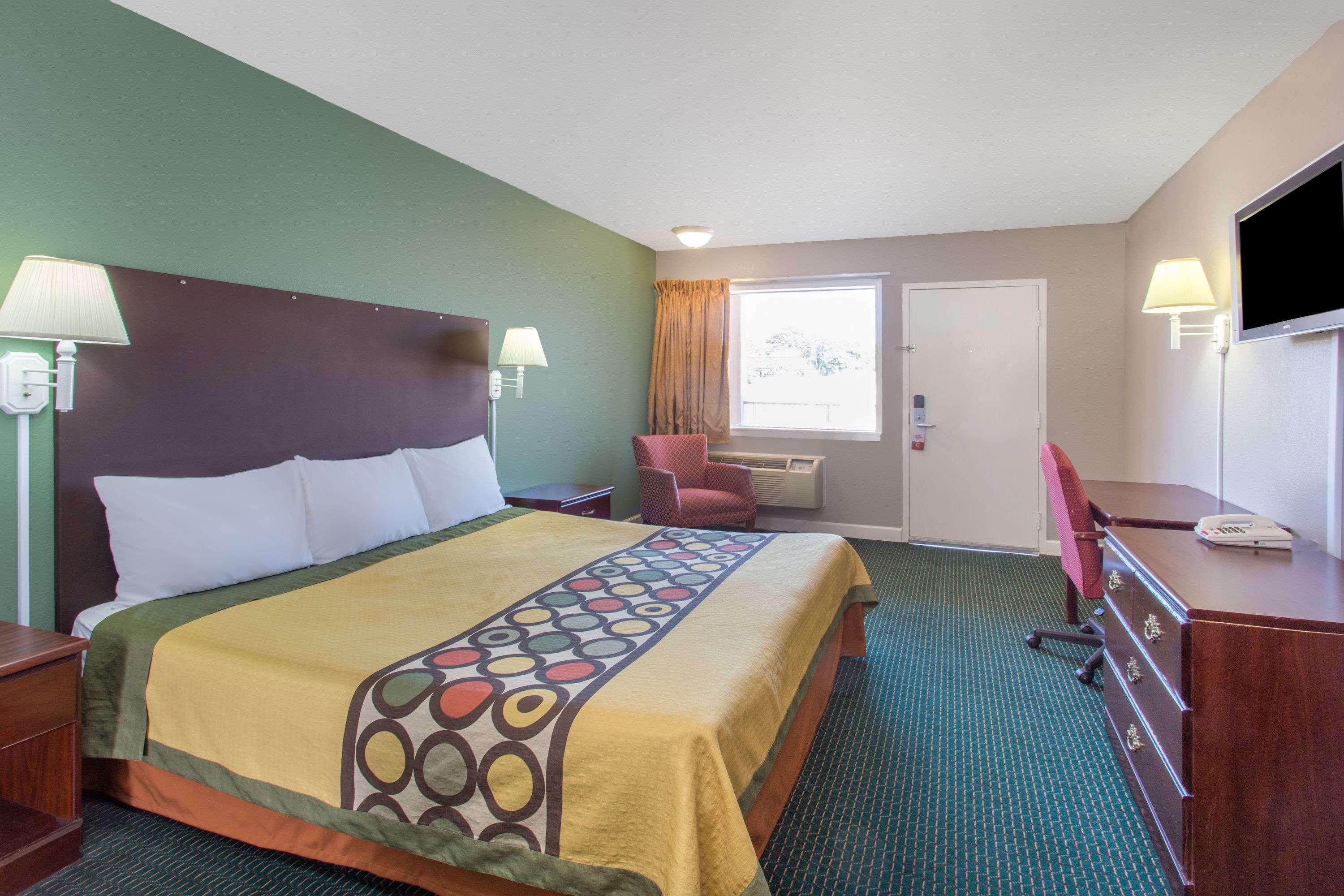 Super 8 By Wyndham Durham/University Area Nc Exterior foto